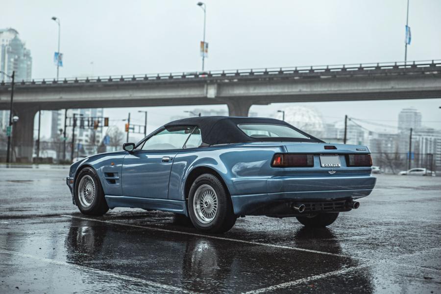  Aston Martin Virage Volante 1992 года  (NA) (фото 15 из 22)